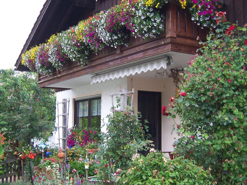 Haus Schmid Apartamento Innernzell Exterior foto