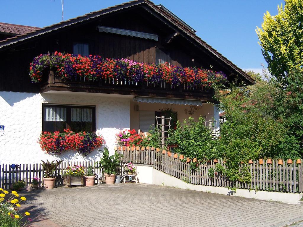 Haus Schmid Apartamento Innernzell Exterior foto