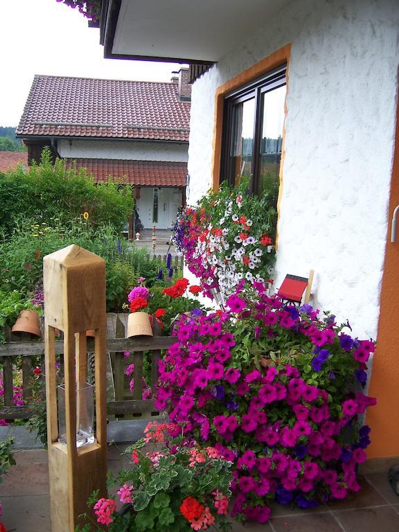 Haus Schmid Apartamento Innernzell Exterior foto