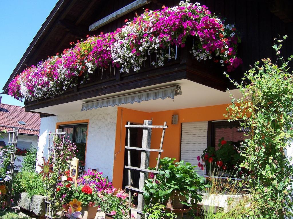 Haus Schmid Apartamento Innernzell Exterior foto